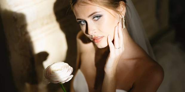 Hochzeitsfotos - Art des Shootings: Trash your Dress - Maria-Lanzendorf - Brautportrait - Sandy Alonso Photography