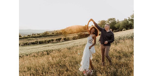 Hochzeitsfotos - Burgenland - Brautpaarshooting Sandy Alonso Photography - Sandy Alonso Photography
