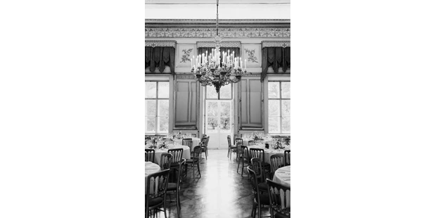 Hochzeitsfotos - Art des Shootings: Prewedding Shooting - Kittsee - Festsaal im Palais Schönburg. - Clara Buchberger
