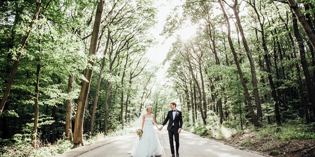 Hochzeitsfotos - Art des Shootings: Prewedding Shooting - Kittsee - Wien - Höhenstrasse - Agnes & Andi