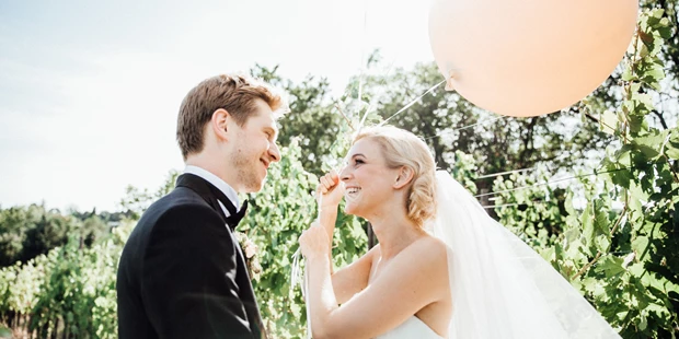 Hochzeitsfotos - Art des Shootings: Prewedding Shooting - Kittsee - Wien - Kaasgraben - Agnes & Andi