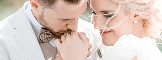 Hochzeitsfotograf: rustikale Sommerhochzeit – Hochzeitsfotgrafin Nürnberg - LISA GOSEBERG Fotografie