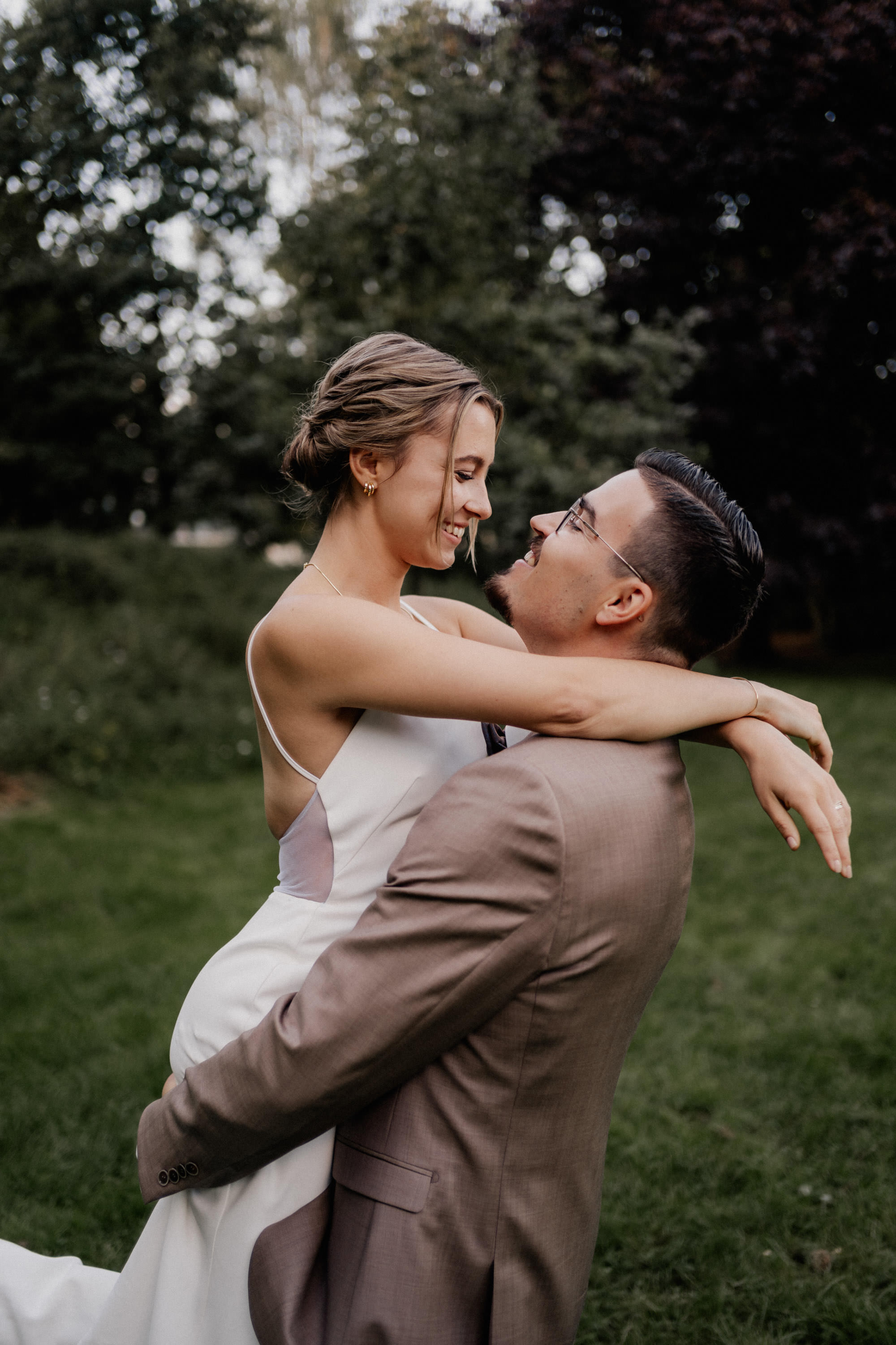 Hochzeitsfotos - Neumünster - Brautpaarfotos in Eppendorf, Hamburg - Sonam Königsmark | Hochzeitsfotograf Hamburg