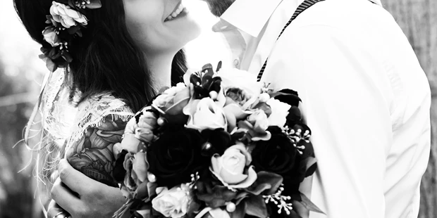 Hochzeitsfotos - Art des Shootings: Prewedding Shooting - Gumpoldskirchen - In Frame