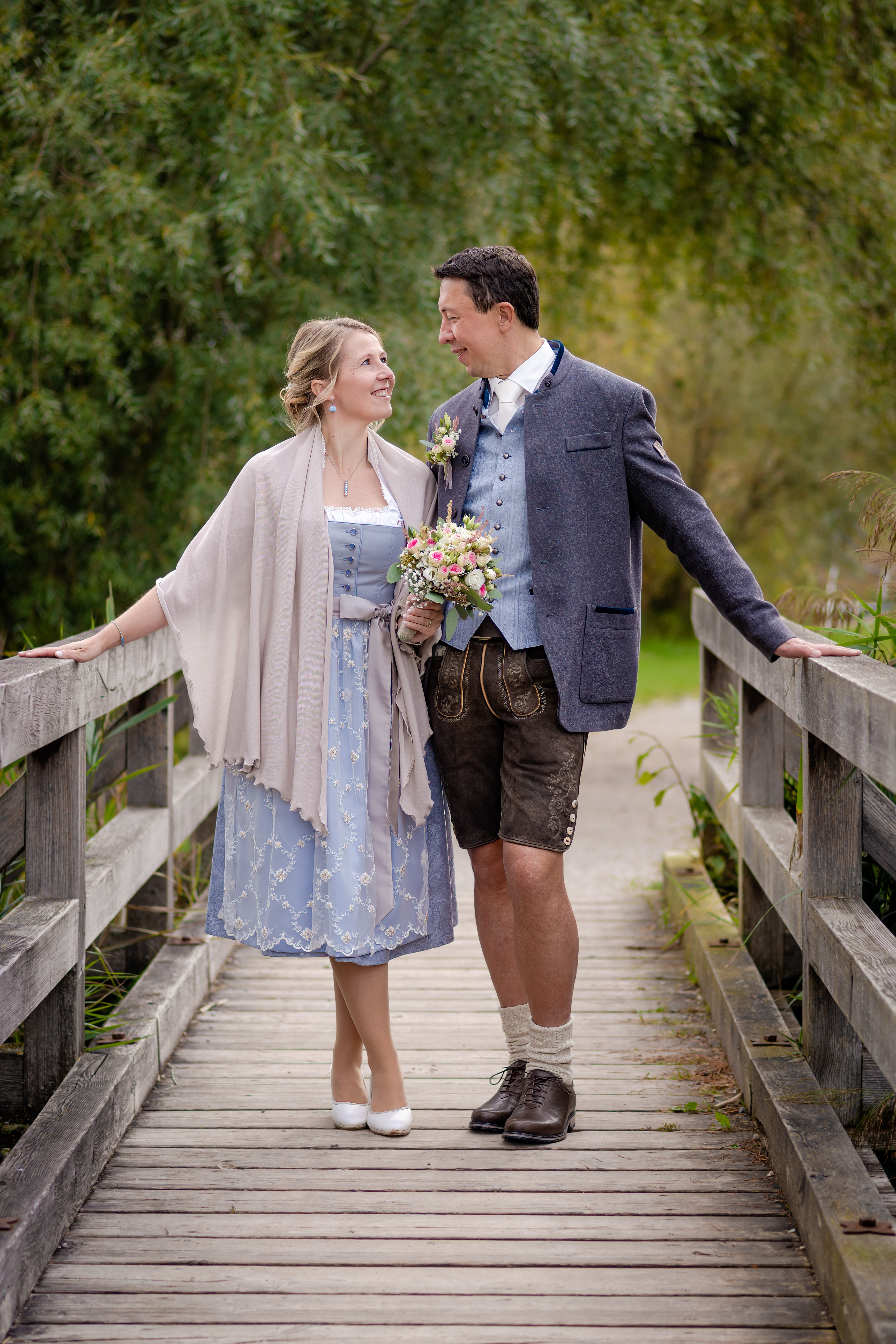 Hochzeitsfotograf: Hochzeitsfotos Hochzeitsreportage Hochzeitsbilder Salzburg Flachgau Braunau Innviertel Mattighofen  - JLerche Photography e.U.