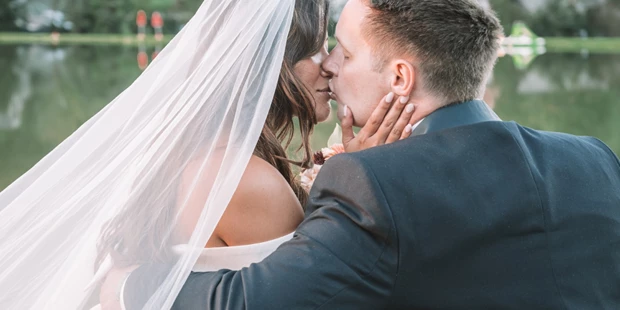 Hochzeitsfotos - Art des Shootings: Trash your Dress - Maria-Lanzendorf - Hochzeitsfotograf Klagenfurt - Hochzeifotograf Neza&Tadej  Poročni fotograf