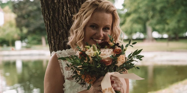 Hochzeitsfotos - Art des Shootings: Trash your Dress - Maria-Lanzendorf - Hochzeitsfotograf Graz Wien - Hochzeifotograf N&T