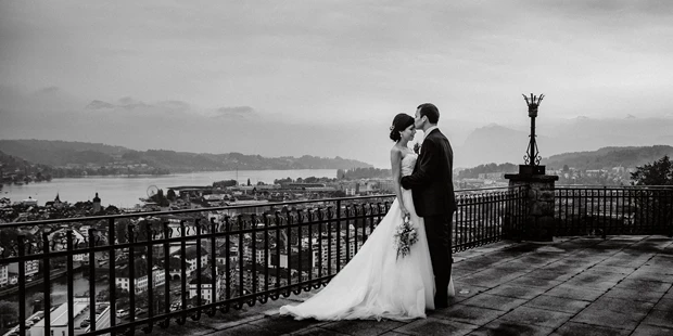 Hochzeitsfotos - Art des Shootings: Trash your Dress - Maria-Lanzendorf - Wedding-Fotografen