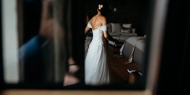 Hochzeitsfotos - Art des Shootings: Trash your Dress - Maria-Lanzendorf - Wedding-Fotografen