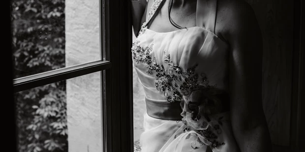Hochzeitsfotos - Art des Shootings: Trash your Dress - Maria-Lanzendorf - Wedding-Fotografen