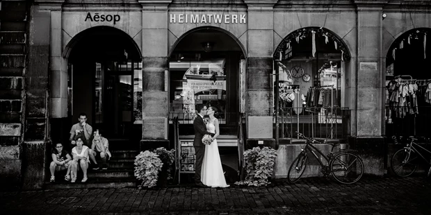 Hochzeitsfotos - Art des Shootings: Trash your Dress - Maria-Lanzendorf - Wedding-Fotografen