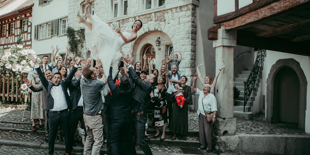Hochzeitsfotos - Art des Shootings: Trash your Dress - Maria-Lanzendorf - Wedding-Fotografen
