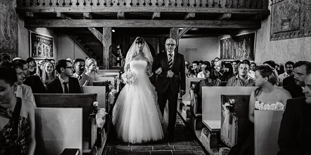 Hochzeitsfotos - Art des Shootings: Trash your Dress - Maria-Lanzendorf - Wedding-Fotografen