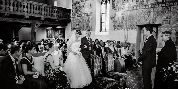 Hochzeitsfotos - Art des Shootings: Trash your Dress - Maria-Lanzendorf - Wedding-Fotografen