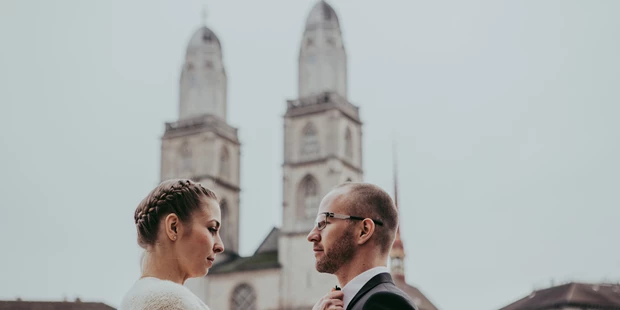Hochzeitsfotos - Art des Shootings: Trash your Dress - Maria-Lanzendorf - Wedding-Fotografen
