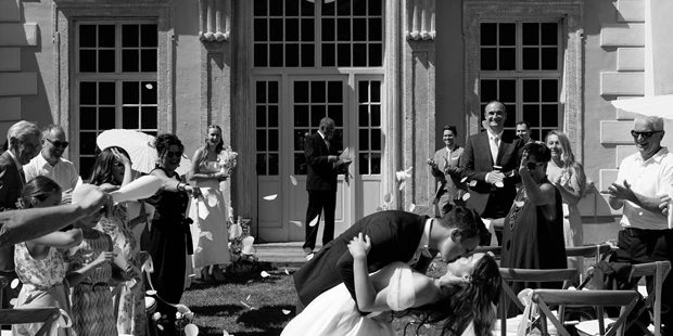 Hochzeitsfotos - Art des Shootings: Trash your Dress - Maria-Lanzendorf - Dani Haupt Hochzeitsfotografie Wien
