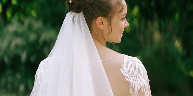 Hochzeitsfotos - Art des Shootings: Trash your Dress - Maria-Lanzendorf - Dani Haupt Hochzeitsfotografie Wien