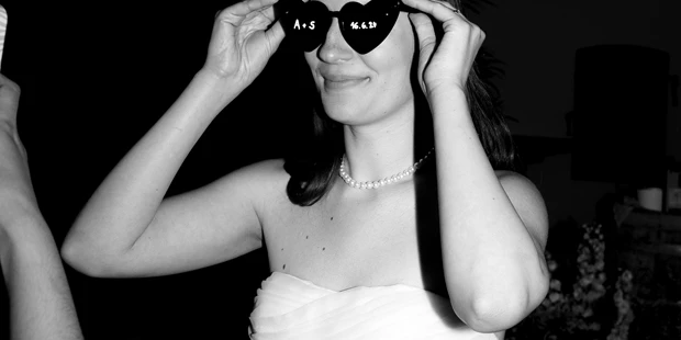 Hochzeitsfotos - Art des Shootings: Trash your Dress - Maria-Lanzendorf - Dani Haupt Hochzeitsfotografie Wien