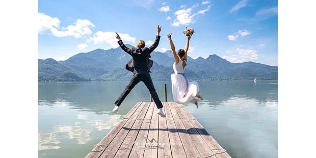 Hochzeitsfotos - Art des Shootings: Hochzeits Shooting - Oberbayern - Hochzeit am See - Fotografin Miriam Schwarzfischer
