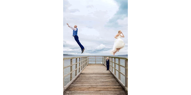 Hochzeitsfotos - Art des Shootings: Trash your Dress - Binnenland - Hochzeitsfotograf Helge Peters - Mo´s Fotostudio